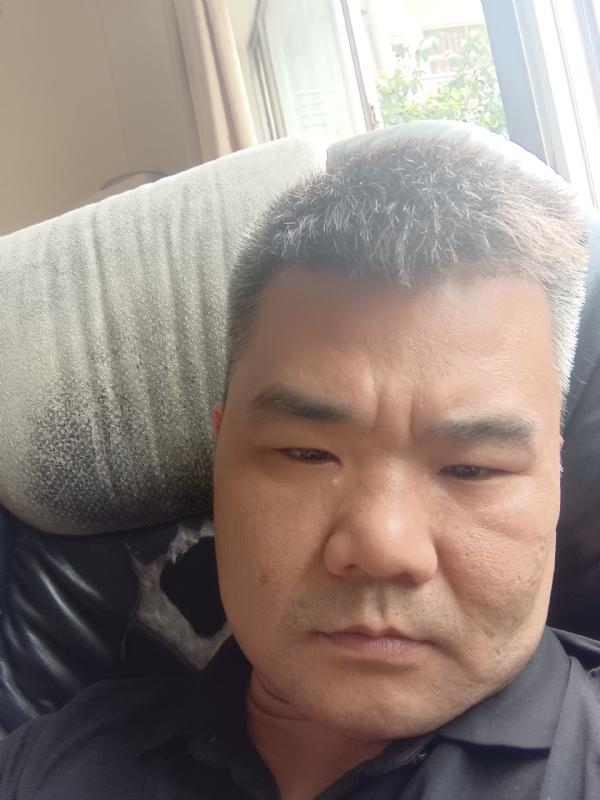 路人的第一张照片--怀化蓝颜知己交友网